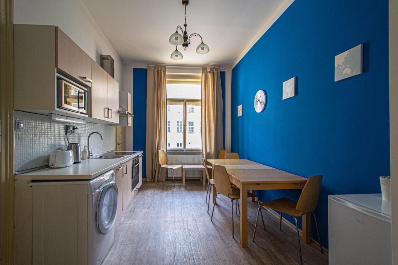 For Celebrations Spacious 3Bdr Apartment With Balcony Praga Exterior foto