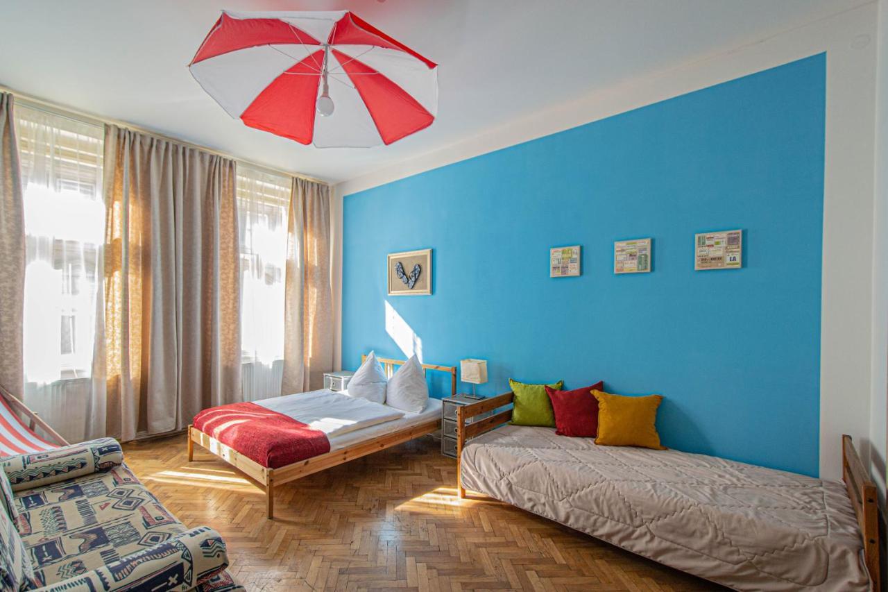 For Celebrations Spacious 3Bdr Apartment With Balcony Praga Exterior foto