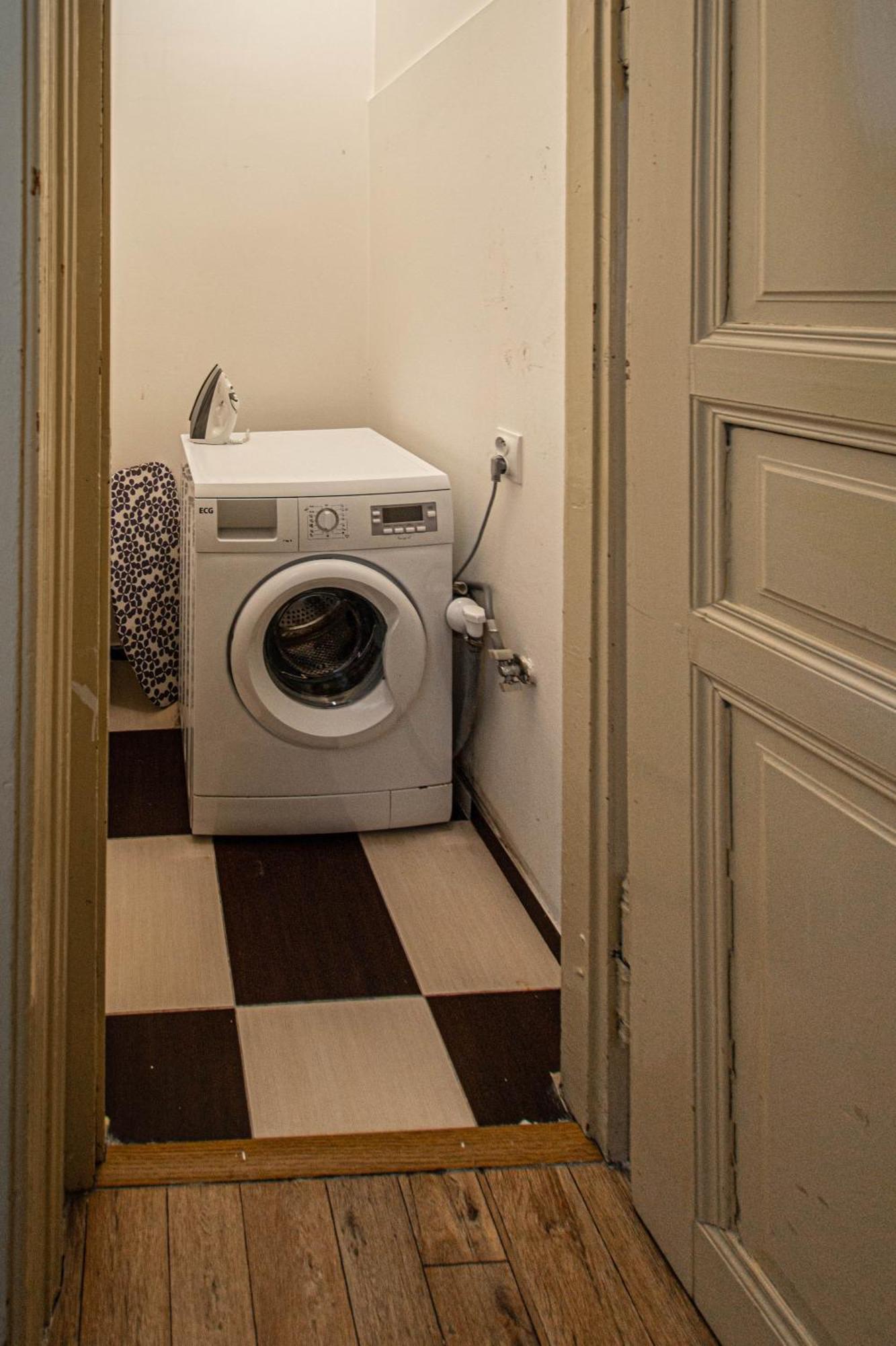 For Celebrations Spacious 3Bdr Apartment With Balcony Praga Exterior foto